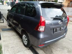 Mobil Daihatsu Xenia 2015 M dijual, Jawa Barat 3