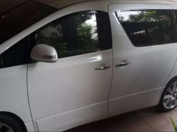 Toyota Alphard 2012 Jawa Barat dijual dengan harga termurah 2