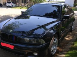 Dijual mobil bekas BMW 5 Series 520i 2003 E39 2003, Jawa Timur  4