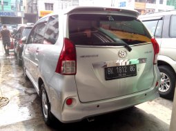 Mobil Toyota Avanza Veloz 2014 terawat di Sumatra Utara 3