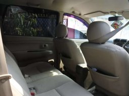 Dijual mobil bekas Daihatsu Xenia Xi FAMILY, DKI Jakarta  7