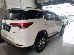 Jual cepat Toyota Fortuner VRZ 2018 di Jawa Barat 5