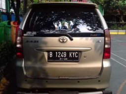 DKI Jakarta, jual mobil Toyota Avanza E 2004 dengan harga terjangkau 7