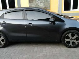 DIY Yogyakarta, jual mobil Kia Rio 2012 dengan harga terjangkau 5