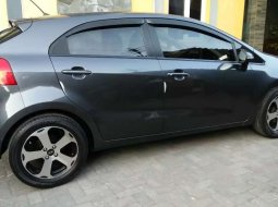 DIY Yogyakarta, jual mobil Kia Rio 2012 dengan harga terjangkau 4