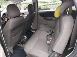 Jawa Barat, Chevrolet Spin LS 2014 kondisi terawat 1