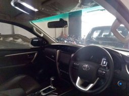 Jual cepat Toyota Fortuner VRZ 2018 di Jawa Barat 1