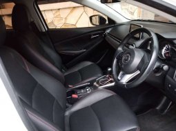 Jual cepat Mazda 2 R 2015 di Jawa Timur 3