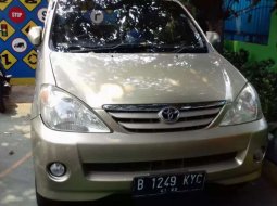 DKI Jakarta, jual mobil Toyota Avanza E 2004 dengan harga terjangkau 1