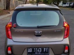 Jual mobil bekas murah Kia Picanto 2016 di DIY Yogyakarta 1
