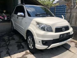 Mobil Toyota Rush 2014 TRD Sportivo terbaik di Bali 6