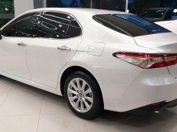 Toyota Camry V AT 2019 Ready Stock di DKI Jakarta 4