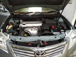 Jual cepat Toyota Camry V 2010 di Banten 11