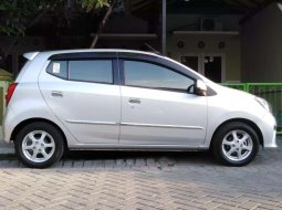 Mobil Daihatsu Ayla 2017 X dijual, Jawa Timur 9