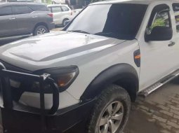 Dijual mobil bekas Ford Ranger Base, Sumatra Utara  8