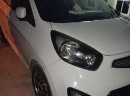 Jual Kia Picanto SE 2013 harga murah di Jawa Timur 4