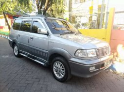 Mobil Toyota Kijang 2001 Krista dijual, Jawa Timur 5