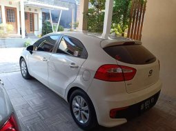 Jual mobil bekas murah Kia Rio 2017 di DIY Yogyakarta 4