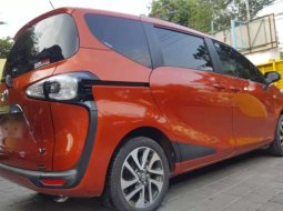 Jawa Tengah, jual mobil Toyota Sienta V 2016 dengan harga terjangkau 8