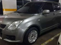 Suzuki Swift 2006 Jawa Timur dijual dengan harga termurah 3