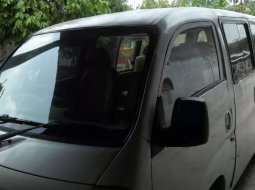 Jual mobil bekas murah Kia Travello 2006 di Lampung 2