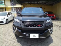 Dijual mobil bekas Toyota Fortuner VRZ, Jambi  3