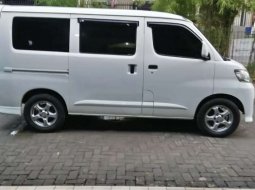 Dijual mobil bekas Daihatsu Luxio X, Sumatra Utara  2
