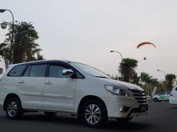 Jual mobil Toyota Kijang Innova 2.0 G 2014 bekas di DKI Jakarta 9
