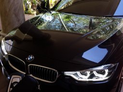 Jual mobil BMW 3 Series 320i Luxury Tahun 2019 terbaik di Jawa Timur 7