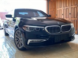 2018 BMW 520i G30 Luxury Line 1