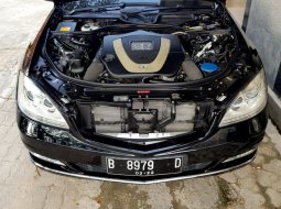 Mobil Mercedes-Benz S-Class S 300 L 2011 dijual, DKI Jakarta 8