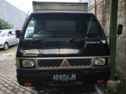 Jual mobil Mitsubishi Colt L300 Box 2011 murah di DIY Yogyakarta 2