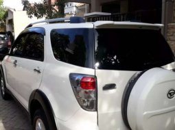 Mobil Daihatsu Terios 2013 TX ADVENTURE terbaik di Jawa Timur 5