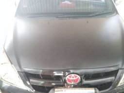 Jual mobil bekas murah Toyota Kijang Innova 2.0 G 2005 di Jawa Barat 9