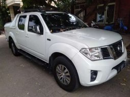 Jawa Barat, Nissan Navara 2012 kondisi terawat 6