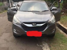 Mobil Hyundai Tucson 2012 terbaik di Banten 2