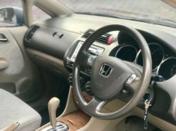 Jawa Timur, jual mobil Honda City VTEC 2004 dengan harga terjangkau 1