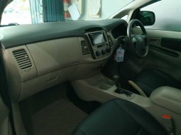 Jual mobil Toyota Kijang Innova 2.5 G 2013 dengan harga terjangkau di DIY Yogyakarta 3