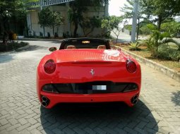 Mobil Ferrari California 2014 dijual, DKI Jakarta 5