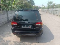 Jual Ford Escape 2010 harga murah di Banten 3