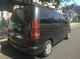 Jual Toyota Noah 2005 harga murah di Jawa Timur 6