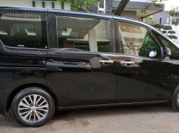 Mobil Nissan Serena 2015 X dijual, Jawa Barat 1