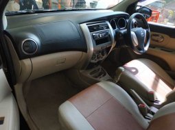 Jual mobil Nissan Grand Livina XV 2016 bekas, DI Yogyakarta 3