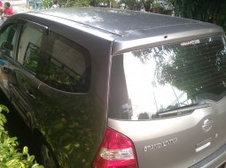 Dijual mobil bekas Nissan Grand Livina XV 1.5 AT 2010, DKI Jakarta  4