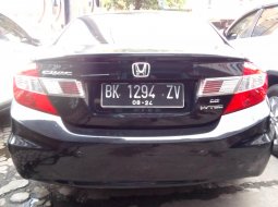 Jual mobil Honda Civic 1.8 i-Vtec 2013 bekas di Sumatra Utara 3