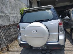 Jual mobil Daihatsu Terios TX 2014 dengan harga terjangkau di Jawa Tengah 4