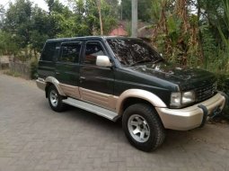 Mobil Isuzu Panther 1999 2.5 Manual terbaik di Jawa Timur 8