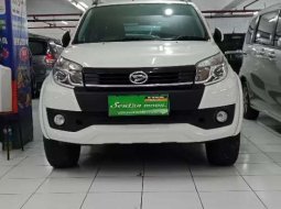 Jawa Timur, jual mobil Daihatsu Terios R 2016 dengan harga terjangkau 6