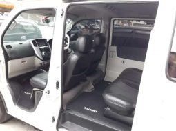 Dijual mobil bekas Daihatsu Luxio X, Sumatra Utara  3