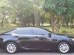 Mobil Lexus ES 2013 300 dijual, DKI Jakarta 7